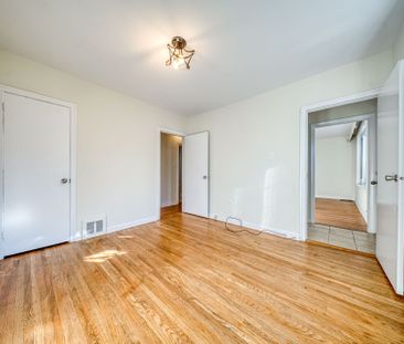 For Lease - 124 Homewood Avenue, Toronto, Ontario - Photo 4