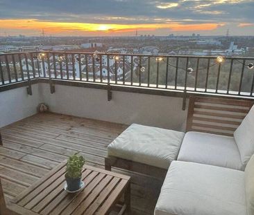 Neu 3-Zimmer-Wohnung mit Einbauküche, 2 Badezimmer und Balkon | 15 ... - Photo 1