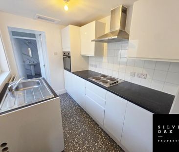 2 bedroom terraced house to rent - Photo 5