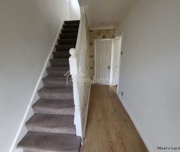 3 bedroom property to rent in Dewsbury - Photo 6