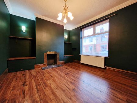 Ribby Avenue, Kirkham - Photo 2