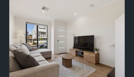 Stylish Modern Townhouse in West Lakes - Photo 3