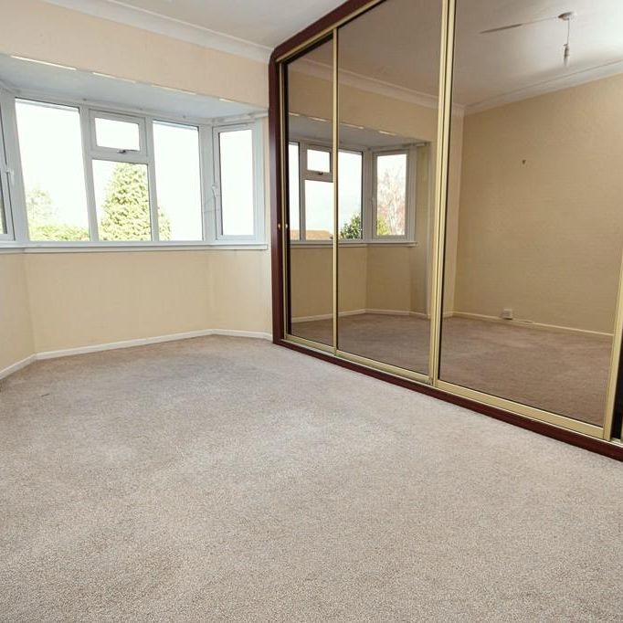 3 bedroom semi-detached house to rent - Photo 1