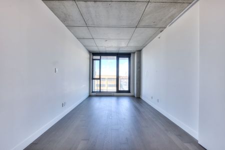 1900 Rue Suzanne Coallier, Montréal (Saint-Laurent), QC H4M - Photo 2