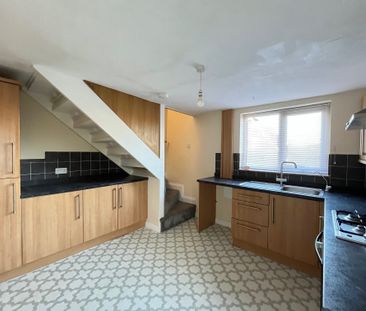 Smithy Bank, Alton - Photo 6