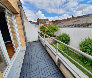 Location Appartement 2 pièces 53m² LILLE 59000 - Photo 6