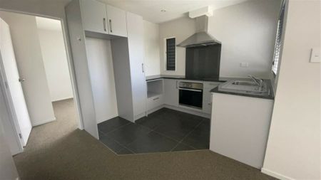 In the Hub of Takanini - Photo 3