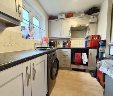 2 bedroom maisonette to rent - Photo 5