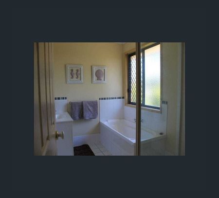 4/28 Cherrytree Place, Waterford West, Qld 4133 - Photo 4