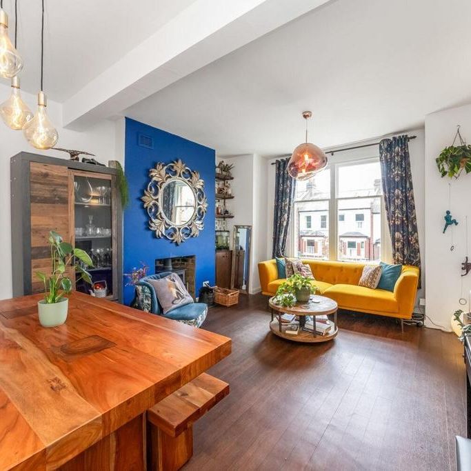 2 bedroom flat to rent - Photo 1