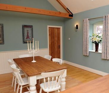 2 bedroom detached house to rent - Photo 3