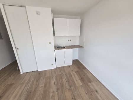 Location Appartement 1 pièce MEAUX 77100 - Photo 2