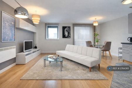 2 bedroom flat to rent - Photo 5