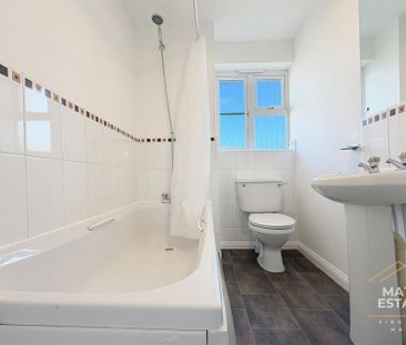 2 bedroom terraced house to rent - Photo 3