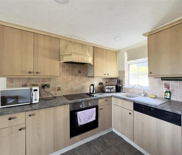 2 bedroom terraced house to rent - Photo 5