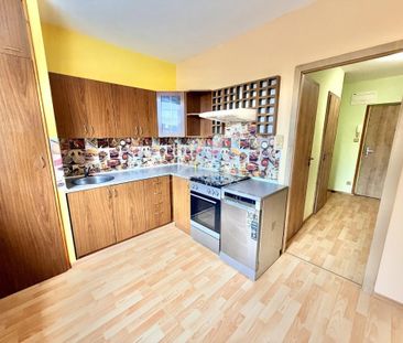 Pronájem bytu 1+1 40 m2 - Fotografie 3