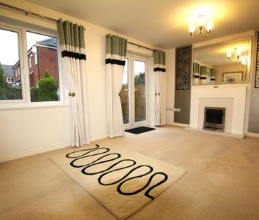 4 bedroom semi-detached house to rent - Photo 1
