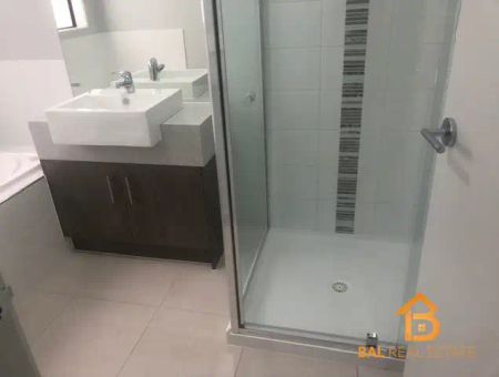 “Perfect family home” - Photo 5