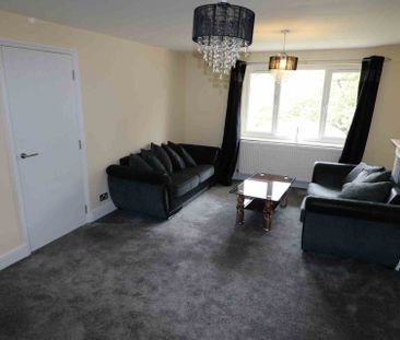 Price £1,895 pcm - Available Now - Part Furnished - Photo 2