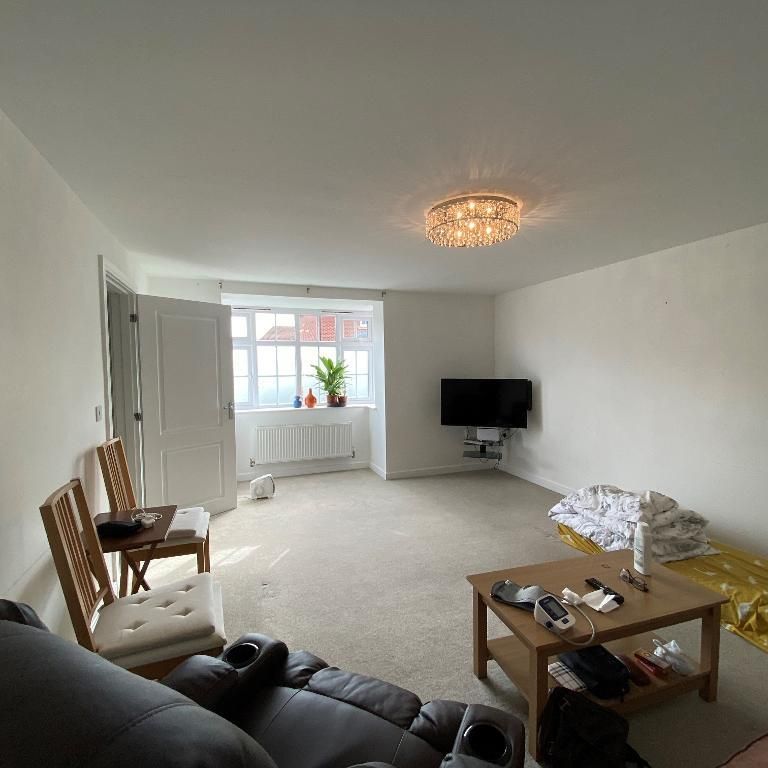 4 Bedroom Detached House To Rent - Photo 1