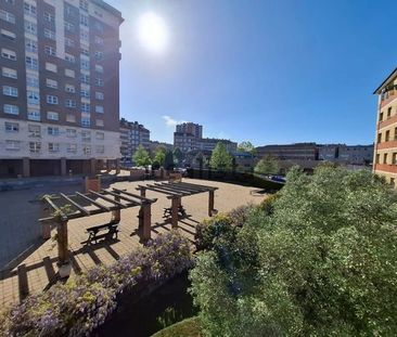 Alquiler de piso en Pumarín - Photo 3