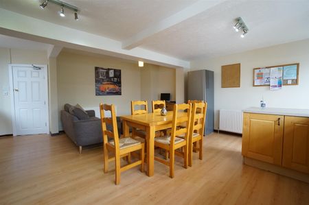 72 Ffriddoedd Road - Photo 3