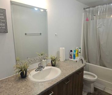 Magnifique 3 1/2 à Louer _ Disponible - Photo 1