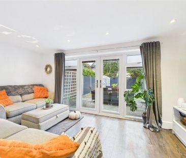 3 bedroom semi-detached house to rent - Photo 4