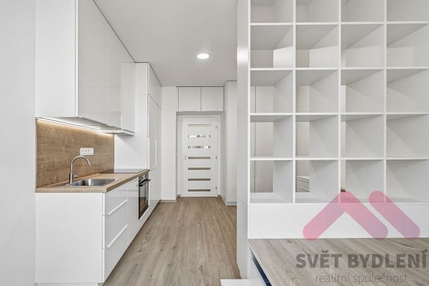 Pronájem bytu 1+kk 25 m² - Photo 1