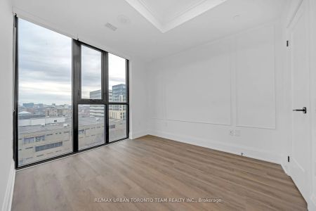 123 Portland Street #1008 - Photo 3