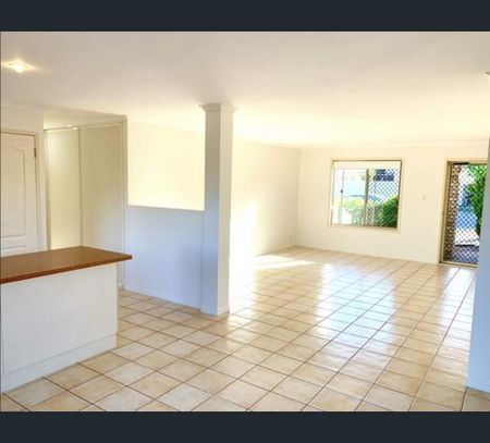 12 Davidson Street, Bargara, Qld 4670 - Photo 4