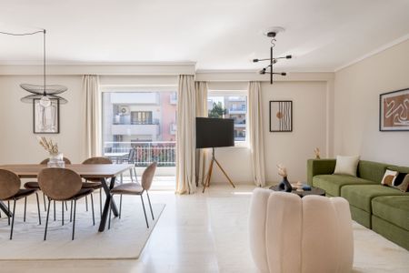 Comfortable 3BR Family Residence in Agia Paraskevi - Photo 3
