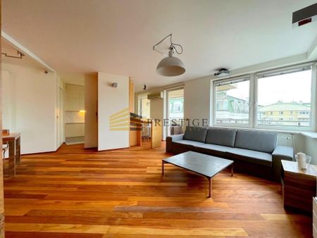 Warszawa, Wola, Skwer kard. Stefana Wyszyńskiego - Zdjęcie 4