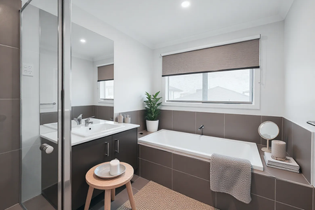 Brand New Luxury Family Home in Prime Aintree Location ! - Photo 3