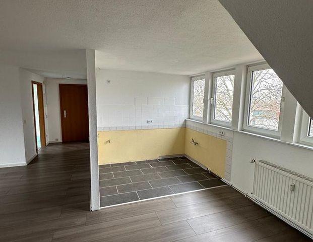 +++ Schöne helle 2 Raum-Dachgeschosswohnung in Elsteraue/Tröglitz +++ - Foto 1