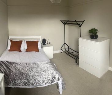 2 Bed Terraced House, Ivy Road, SO17 - Photo 5