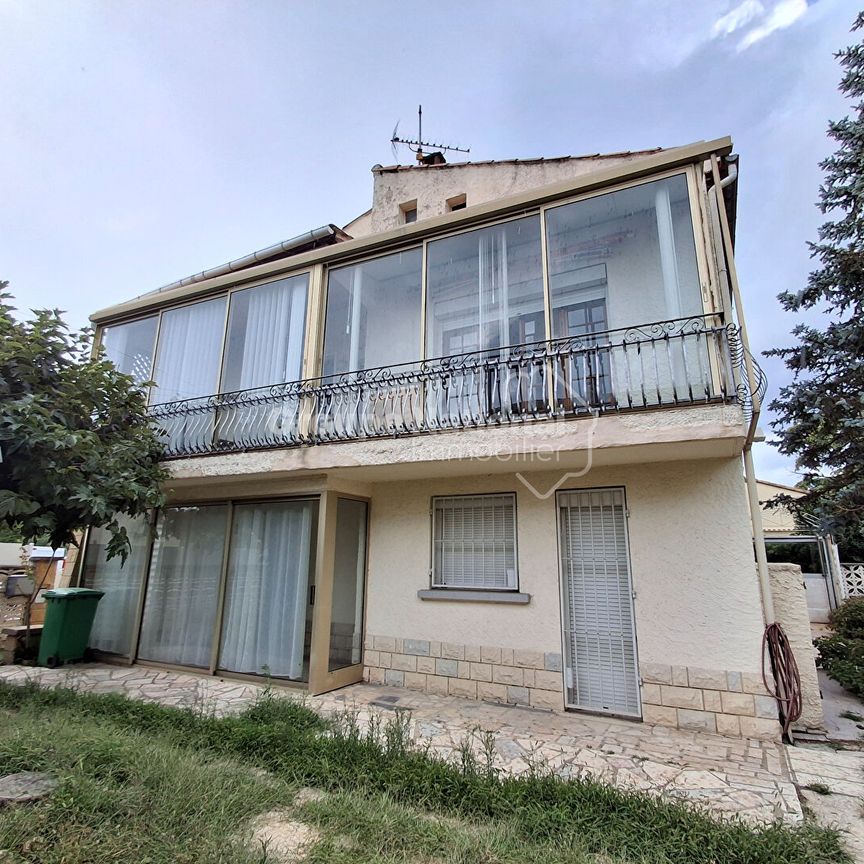 AVIGNON , Maison type 6 de 152 m² avec jardin, - Photo 1