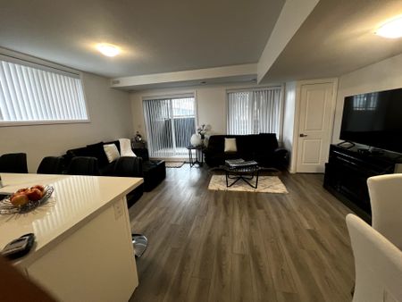 For Lease - 6705 Cropp Street Unit# 66, Niagara Falls, Ontario - Photo 3