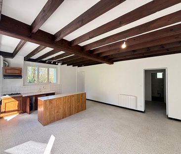 Location Maison 2 pièces 59m² - Photo 3