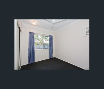 Earl-y Bird Gets the Home! - Photo 2