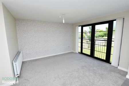 Apt 3, 86 Kinross Avenue - Photo 4