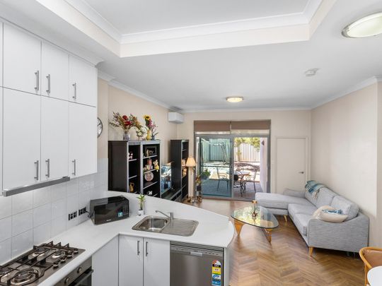 21/31 Malata Cres, Success WA 6164 - Apartment For Rent | Domain - Photo 1