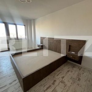Apartament cu 2 camere, decomandat, centrală, modern mobilat și utilat, 1 Mai - Fotografie 2