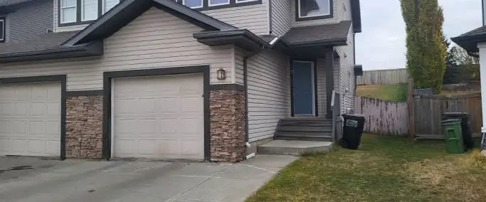 3 Bedroom Home with Bonus room & Finished Basement with Full Bath | 3611 11 Street Northwest, Edmonton - Photo 1