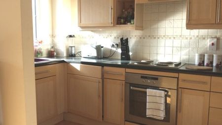 Windermere Avenue, Purfleet, Property for rent - Photo 4