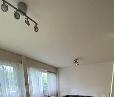 Appartement de 2 pièces meublé dans un immeuble résidentiel - Photo 4