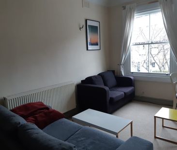 2 Bed Flat, Highbury Hill, N5 - Photo 2