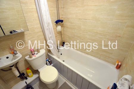 6a Cliff Mount Terrace, Leeds, LS6 2HR - Photo 5