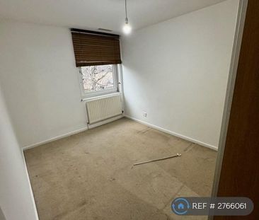 4 bedroom terraced house to rent - Photo 4