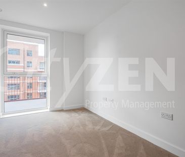 Gilham House, 9 Southlake Road, London - Photo 2